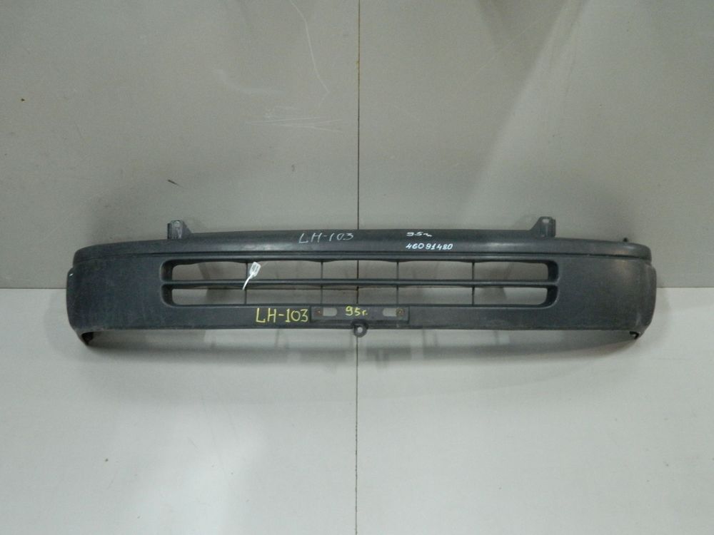 Бампер передний TOYOTA HIACE LH100 (Контрактный) 46091480