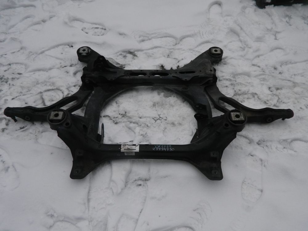 Балка под ДВС VOLKSWAGEN TOUAREG 7L7 (Контрактный) 27774730