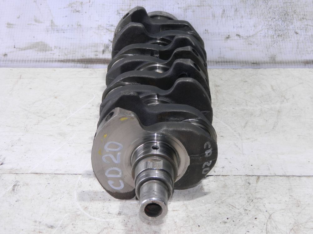 Коленвал NISSAN CD20 (Контрактный) 65243894