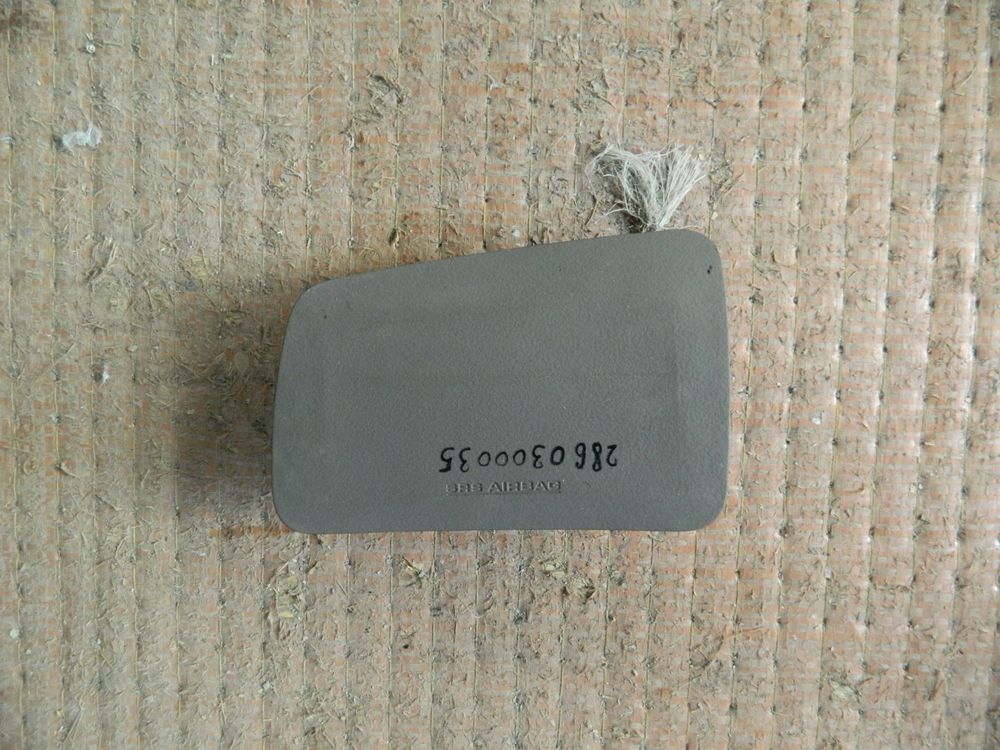 Накладка подушки безопасности TOYOTA PLATZ NCP12 (Контрактный) 2860300035