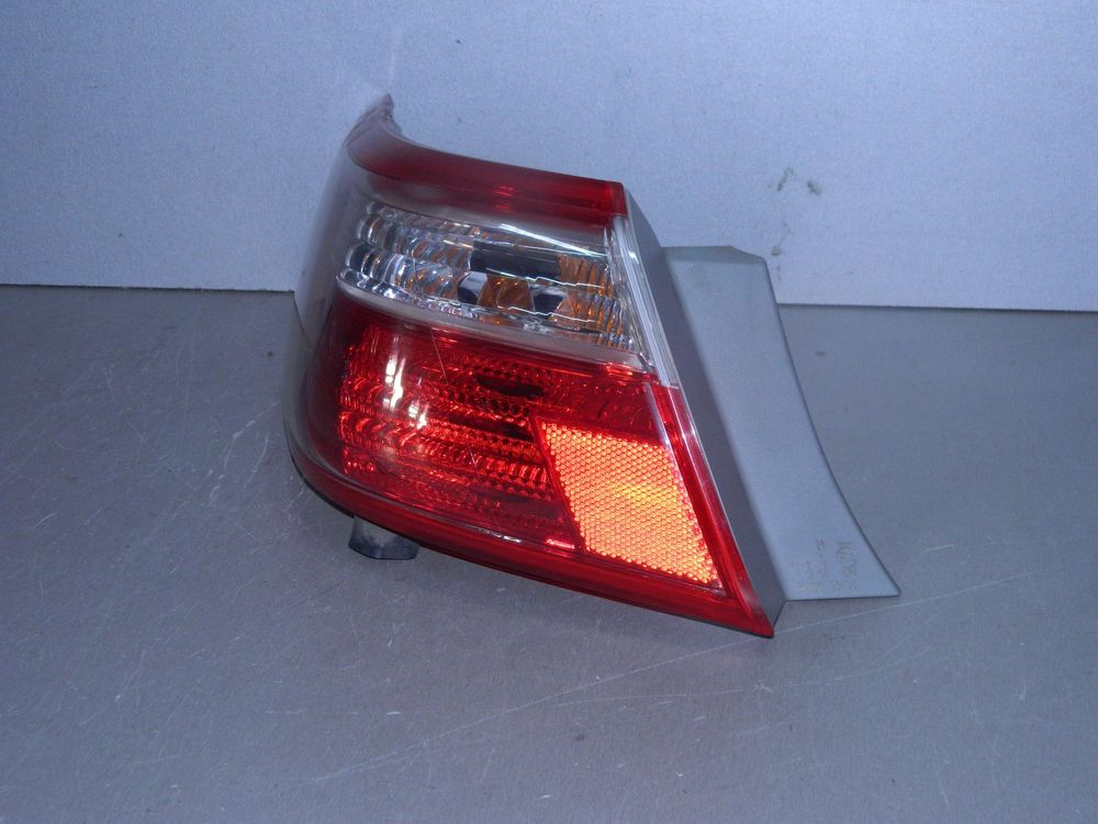 Фонарь TOYOTA CAMRY ACV40 Зад Лев 33100 (Контрактный) 104151103