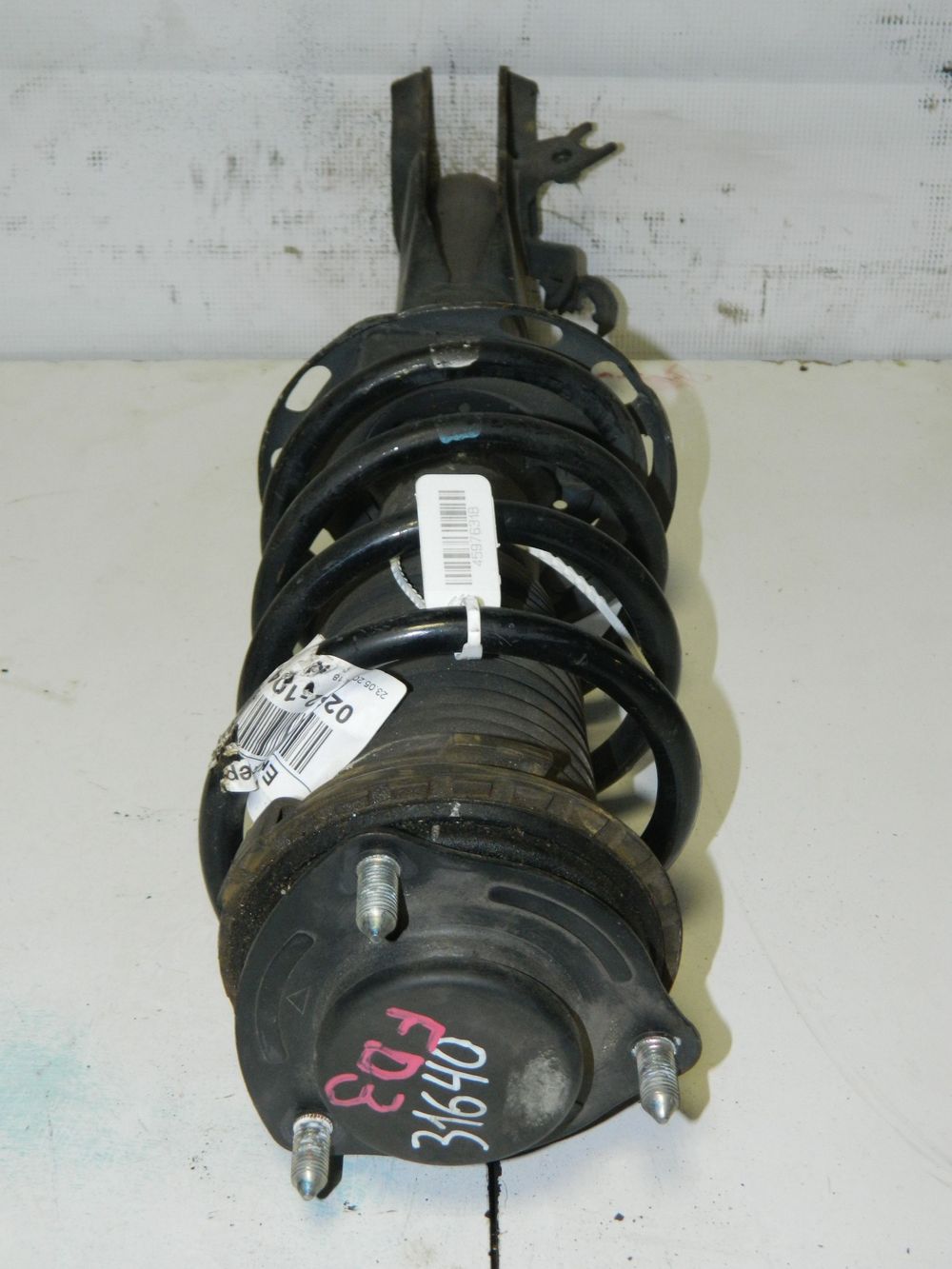 Стойка подвески HONDA CIVIC FD3 Перед Прав (Контрактный) 45976318