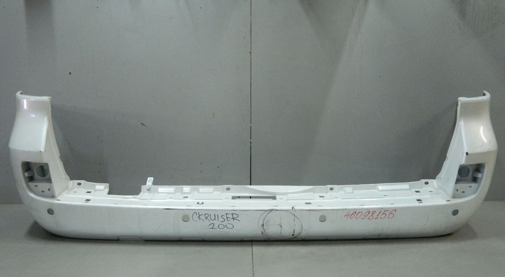 Бампер задний TOYOTA LAND CRUISER UZJ200 (Контрактный) 46098156