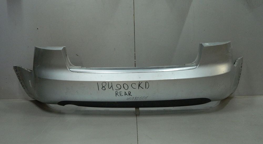Бампер задний AUDI A4 8EC (Контрактный) 45980506