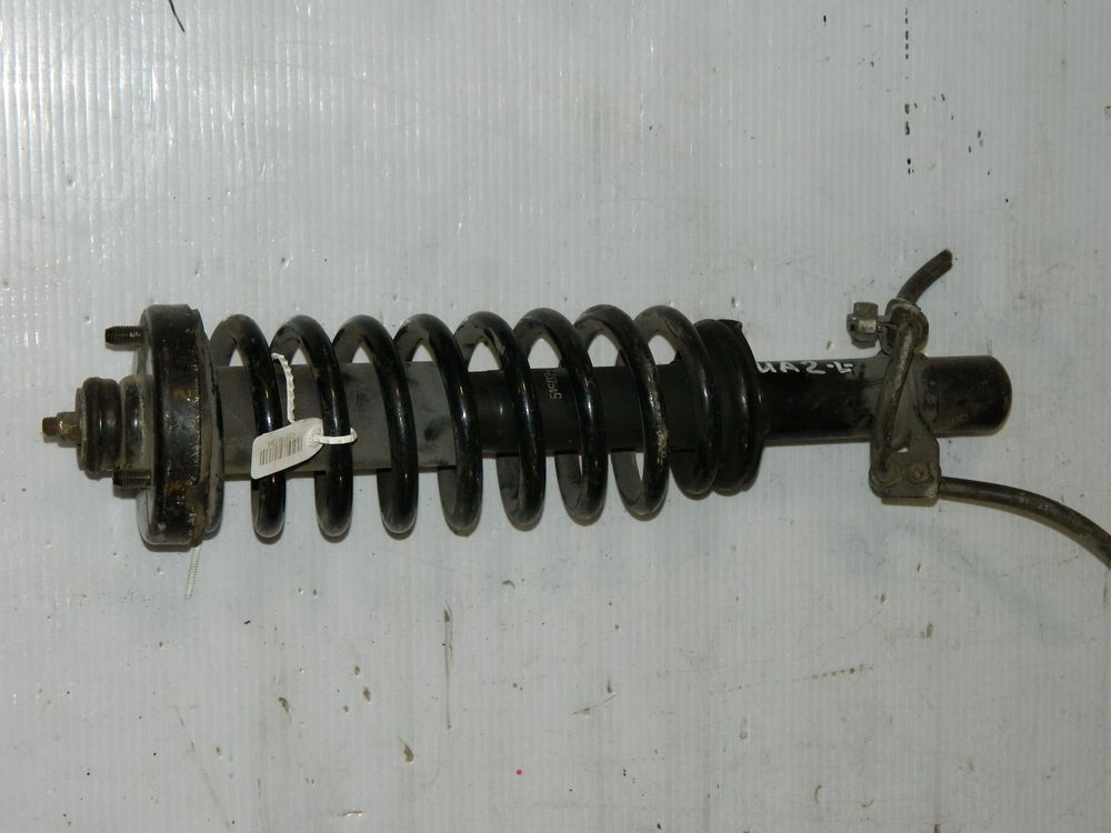 Стойка подвески HONDA INSPIRE UA2 Перед (Контрактный) 45976734
