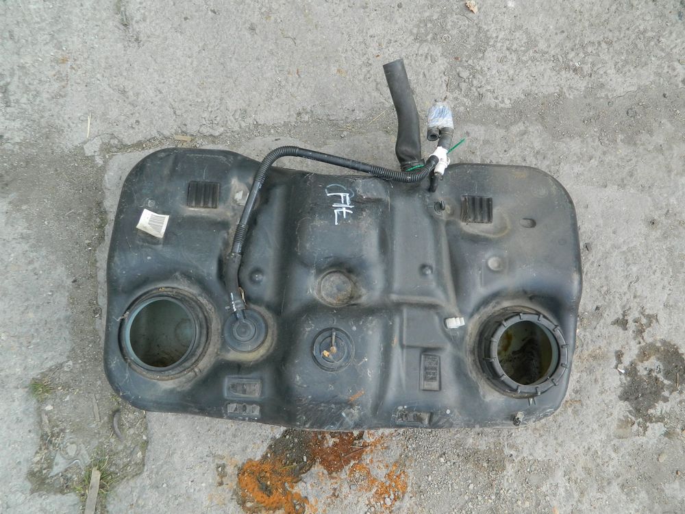 Бак топливный HONDA FIT GD2 (Контрактный) 81531958