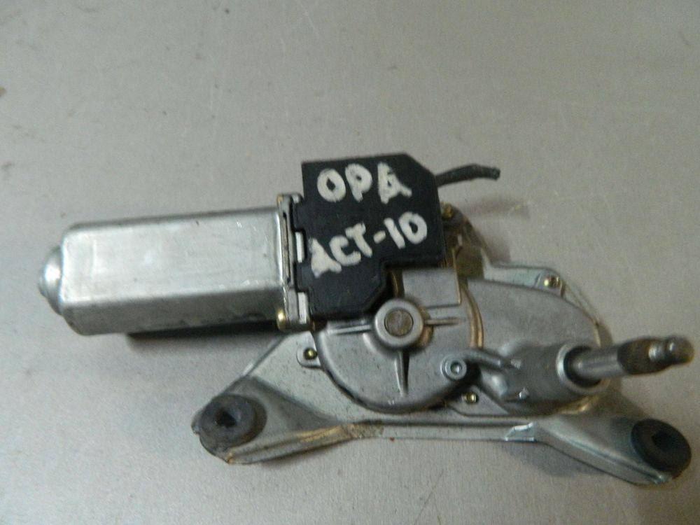 Мотор заднего дворника TOYOTA OPA ACT10 (Контрактный) 81528590
