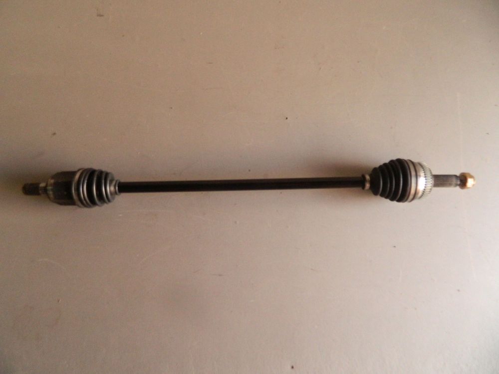 Привод GENERAL PARTS DSD003R KIA SOUL 14-18 G4FC 1.6L AT RH