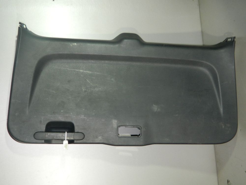 Обшивка двери багажника HONDA CR-V RE5 (Контрактный)