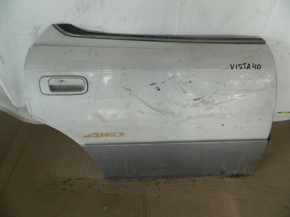 Дверь TOYOTA VISTA SV40 Зад Прав (Контрактный) 65243132