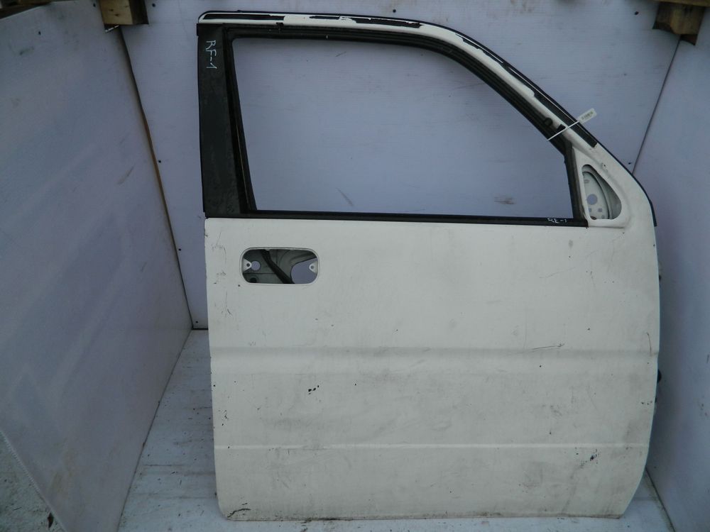 Дверь HONDA STEPWGN RF1 Перед Прав (Контрактный) 35021548