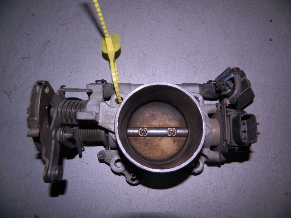 Дроссельная заслонка NISSAN RB25DE (Контрактный) 79780857