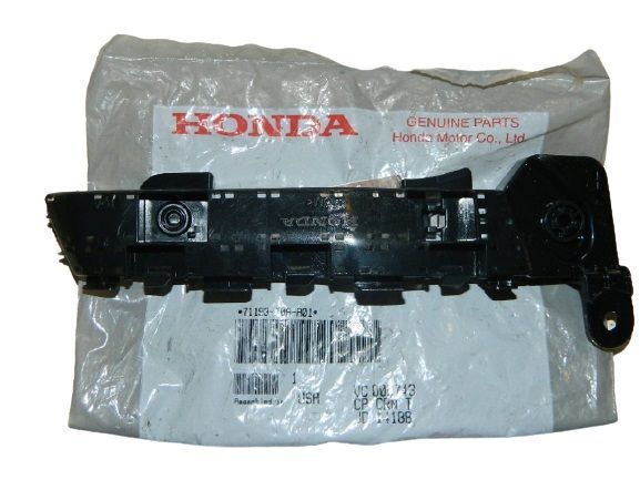 Кронштейн бампера HONDA 71193TOAA01