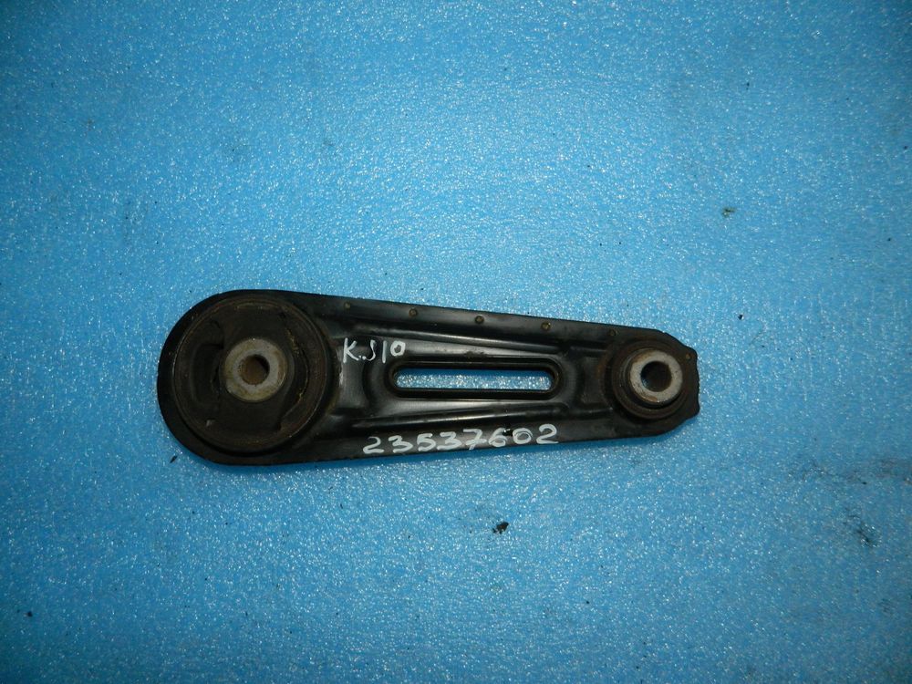 Подушка двигателя NISSAN QASHQAI J10 (Контрактный) 23537602