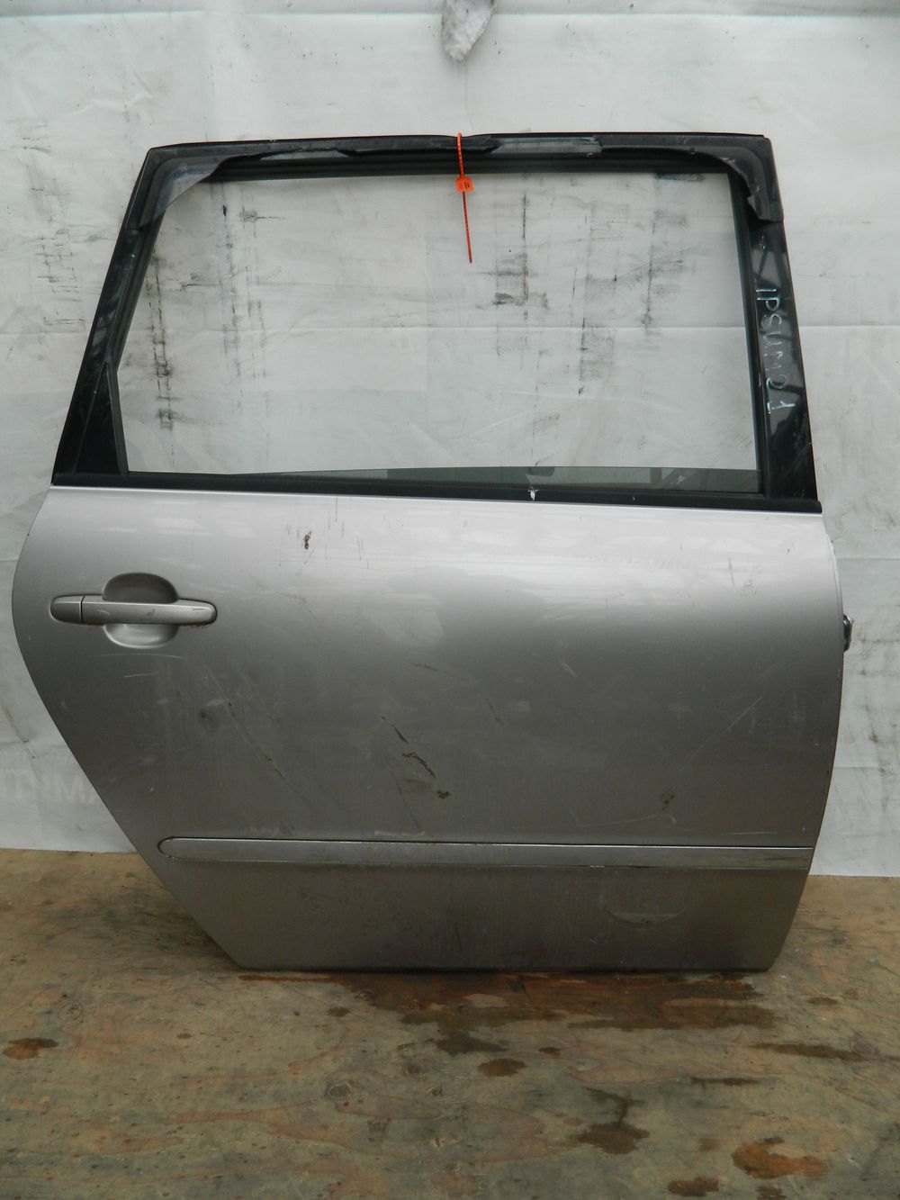 Дверь TOYOTA IPSUM ACM21 Зад Прав (Контрактный) 72355583