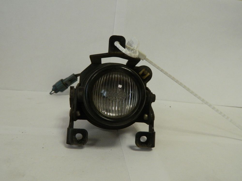 Фара противотуманная NISSAN SERENA C24 Прав (Контрактный) 45993283