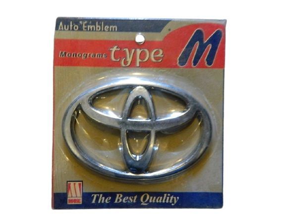 Эмблема TOYOTA 0101