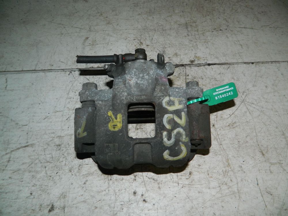 Суппорт MITSUBISHI LANCER CEDIA CS2A Перед Прав (Контрактный) 81540242