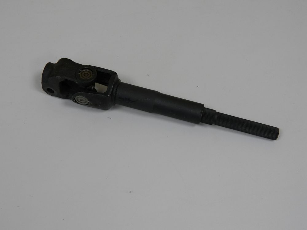 Кардан рулевой GENERAL PARTS 4526047040 TOYOTA PRIUS 20