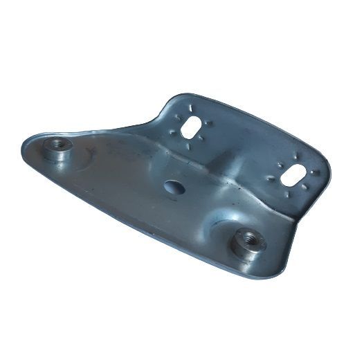Кронштейн крыла VAG 1Z0821142A SKODA Octavia