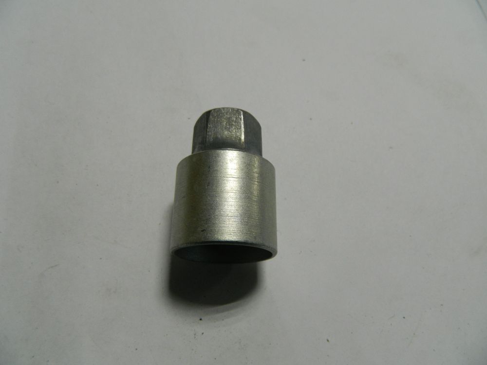 Гайки секретные NISSAN KE40989941