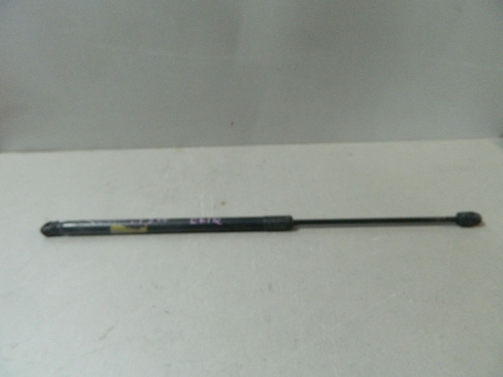 Амортизатор багажника MAZDA DEMIO DY3W (Контрактный) 81528976