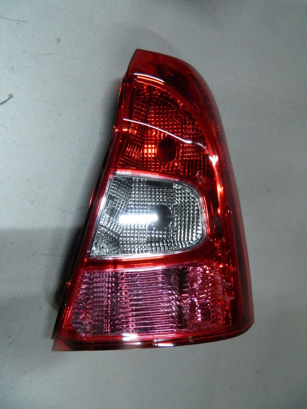 Фонарь JORDEN JH07LGN05005R RENAULT LOGAN RH