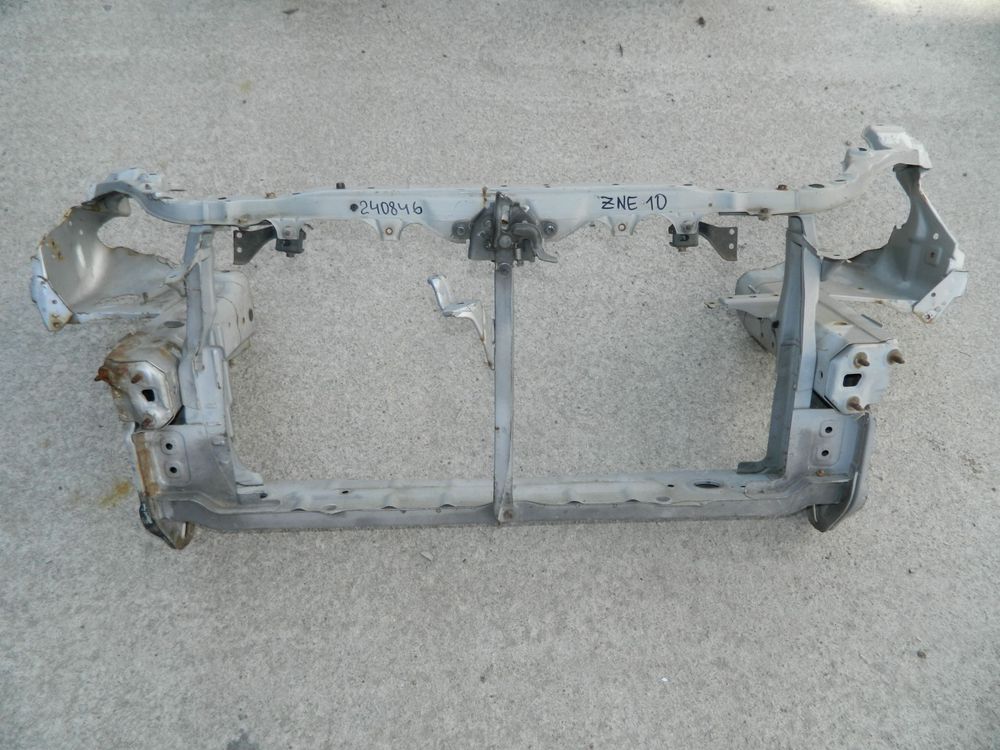 Рамка радиатора TOYOTA WISH ZNE10 (Контрактный) 40951754