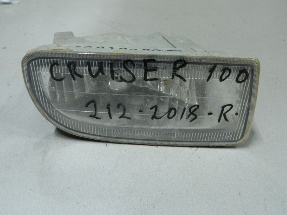 Фара противотуманная TOYOTA LAND CRUISER FZJ100 Перед Прав (Б/У) 698380805