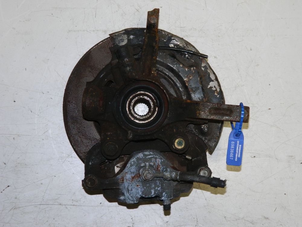 Ступица NISSAN MARCH K11 Перед Лев (Контрактный) 69838467