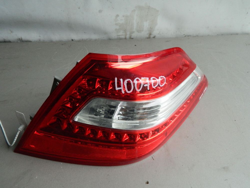Фонарь NISSAN TEANA J32 Прав. (Контрактный) 45993262