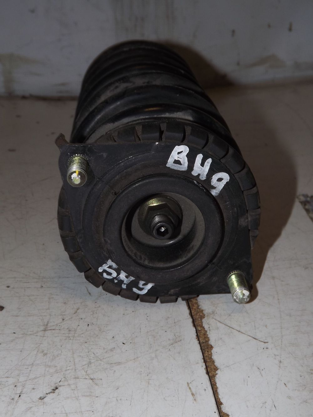 Стойка подвески SUBARU LEGACY BH9 Зад (Контрактный) 35023410