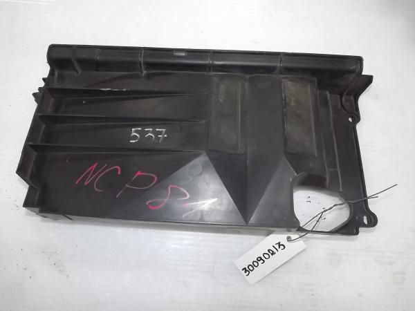 Защита радиатора TOYOTA SIENTA NCP81 (Контрактный) 30090213.