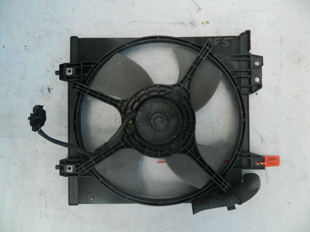 Диффузор радиатора SUBARU LEGACY BE5 (Контрактный) 72355247