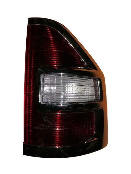 Фонарь TYC MBPAJ00740BR Задн. Прав. MITSUBISHI PAJERO 2000-2002