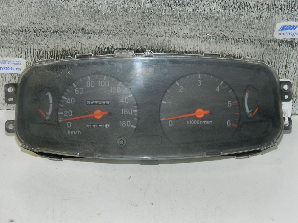 Панель приборов MITSUBISHI L200 4D56 (Б/У) 63002
