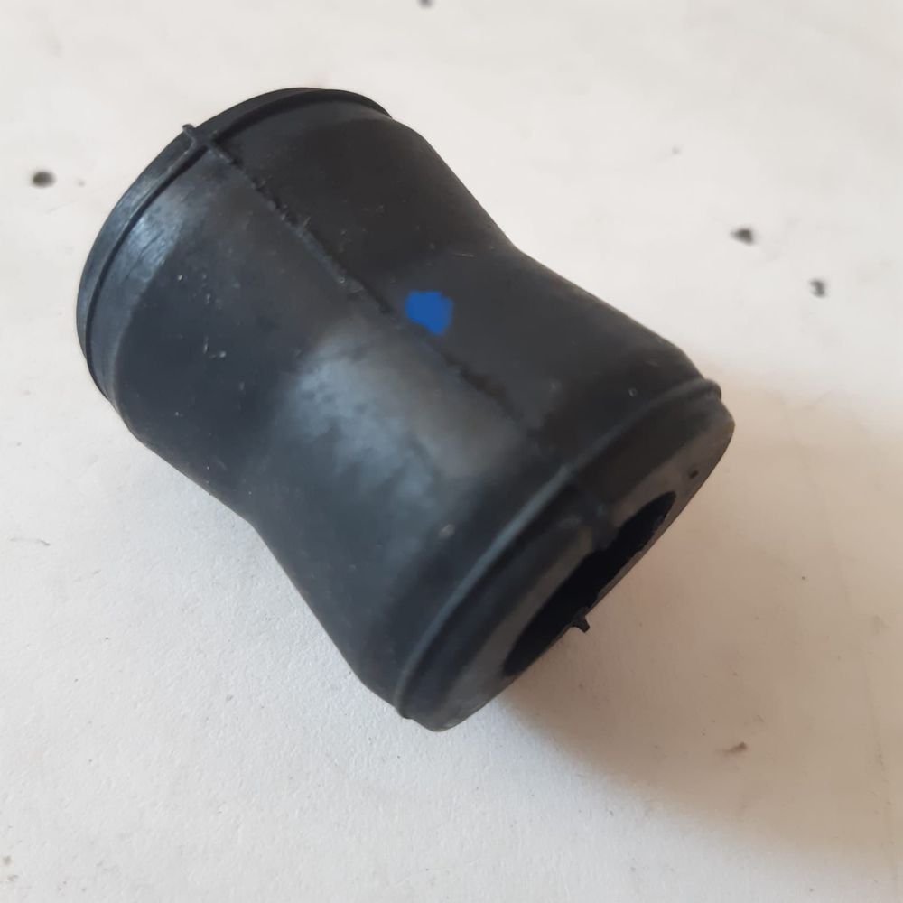 Втулка FEBEST TSB786 TOYOTA MARK 2 1980-1997