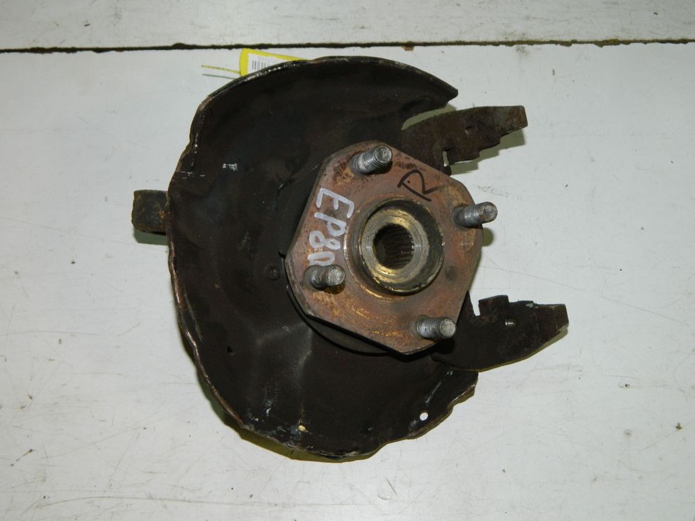 Ступица TOYOTA STARLET EP82 Перед Прав (Контрактный) 40951049