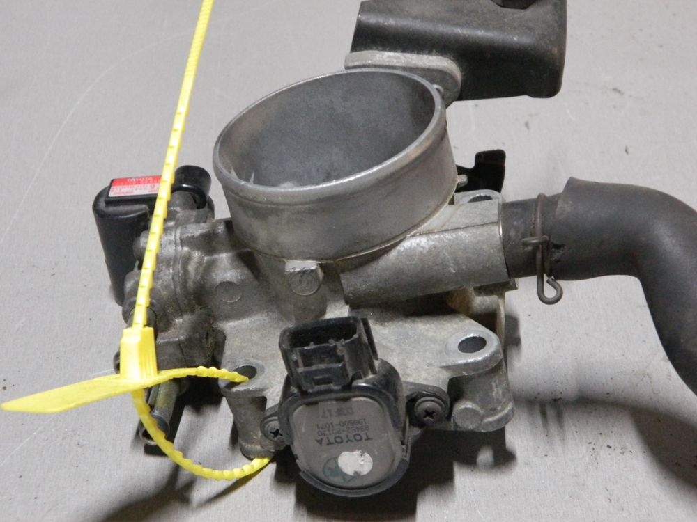 Дроссельная заслонка TOYOTA 1ZZFE (Контрактный) 79780486