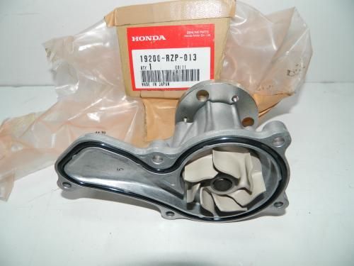 Помпа водяная HONDA 19200RZP013