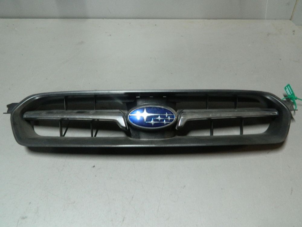 Решетка радиатора SUBARU LEGACY BP5 (Контрактный) 81540834