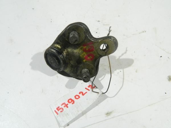 Опора шаровая TOYOTA  AT190 Перед( Контрактный )1579