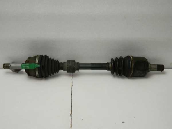 Привод MITSUBISHI CHARIOT GRANDIS N84W 4G64 Перед Лев (Контрактный) D9996244