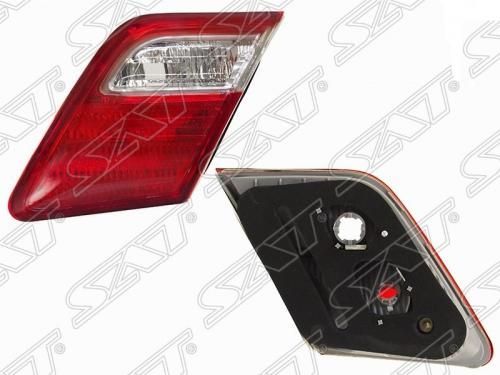 Фонарь SAT ST3121312R TOYOTA CAMRY 2006-2011 в крышку багажника