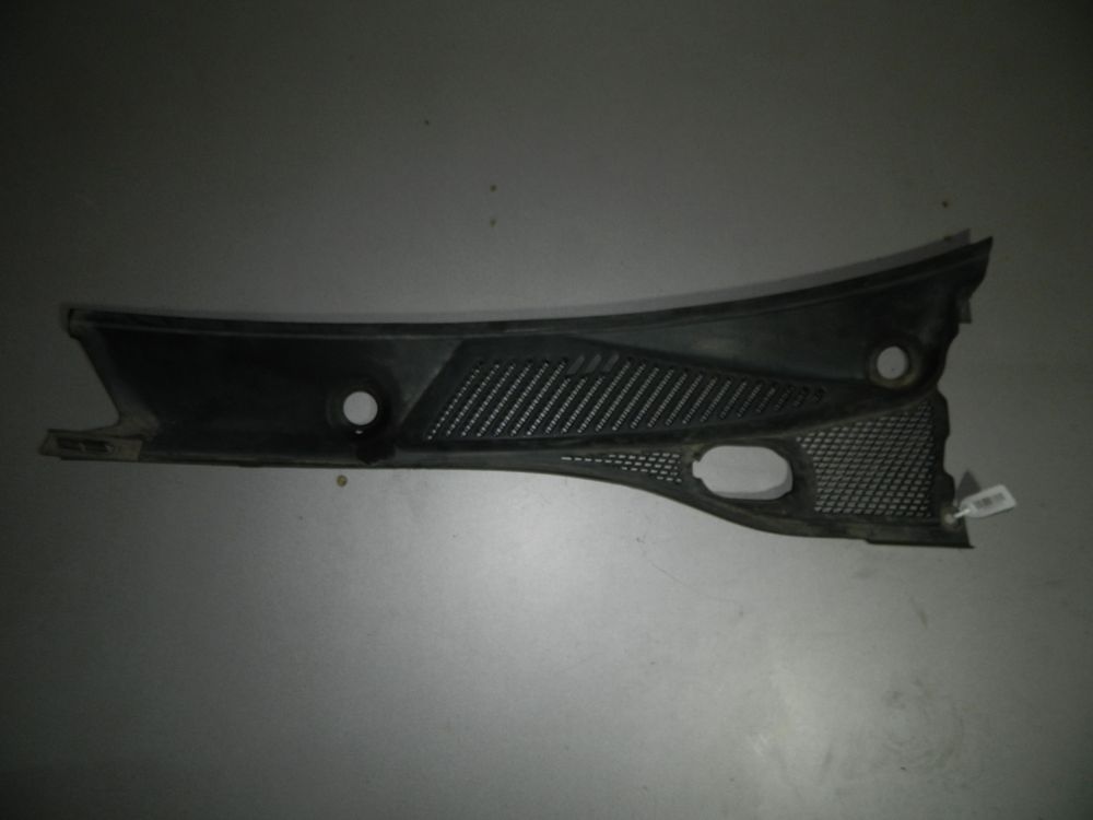 Жабо Renault Clio II Лев (Б/У)