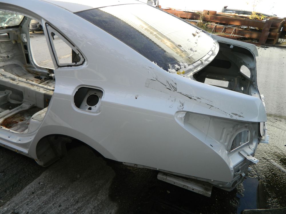 Крыло HYUNDAI EQUUS VI G6DJ Зад Лев (Б/У) 40940124