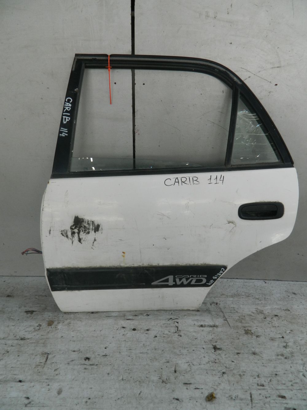 Дверь TOYOTA CARIB AE115 Зад Лев (Контрактный) 72355430