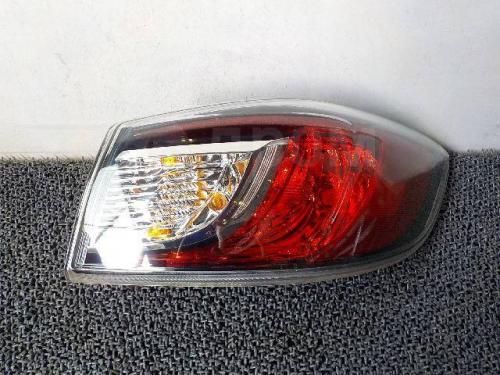 Фонарь MAZDA BBP251150D MAZDA 3 08-13 R