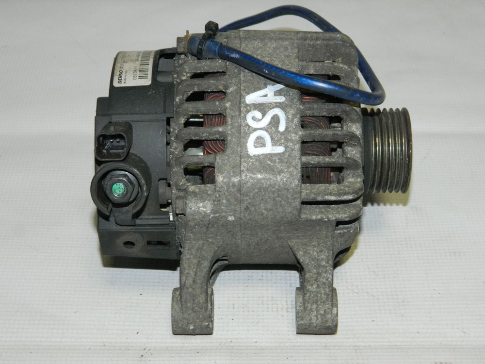 Генератор CITROEN C3 DV4TED4 (Контрактный)