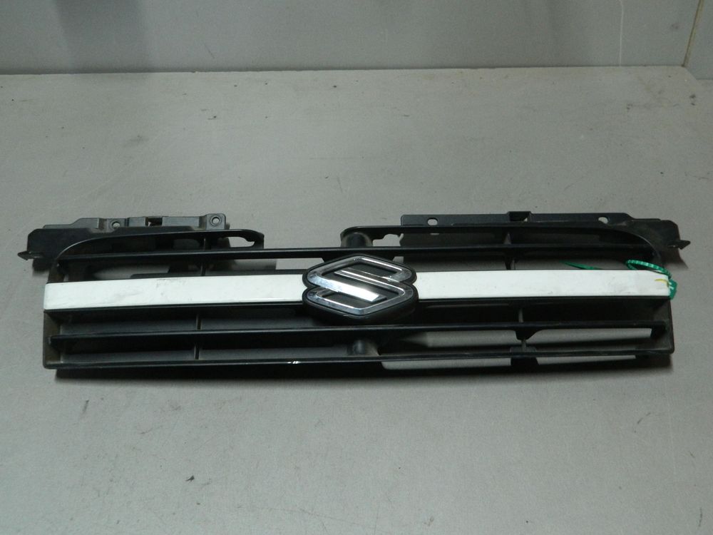 Решетка радиатора SUZUKI SWIFT HT51S (Контрактный) 81540838